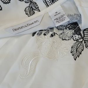 Printed embroidered silk robe, kimono, or coverup